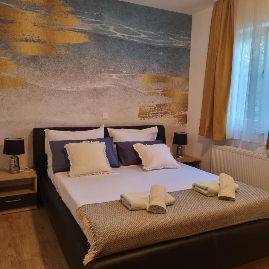 Apartments Miocic Zadar Eksteriør billede