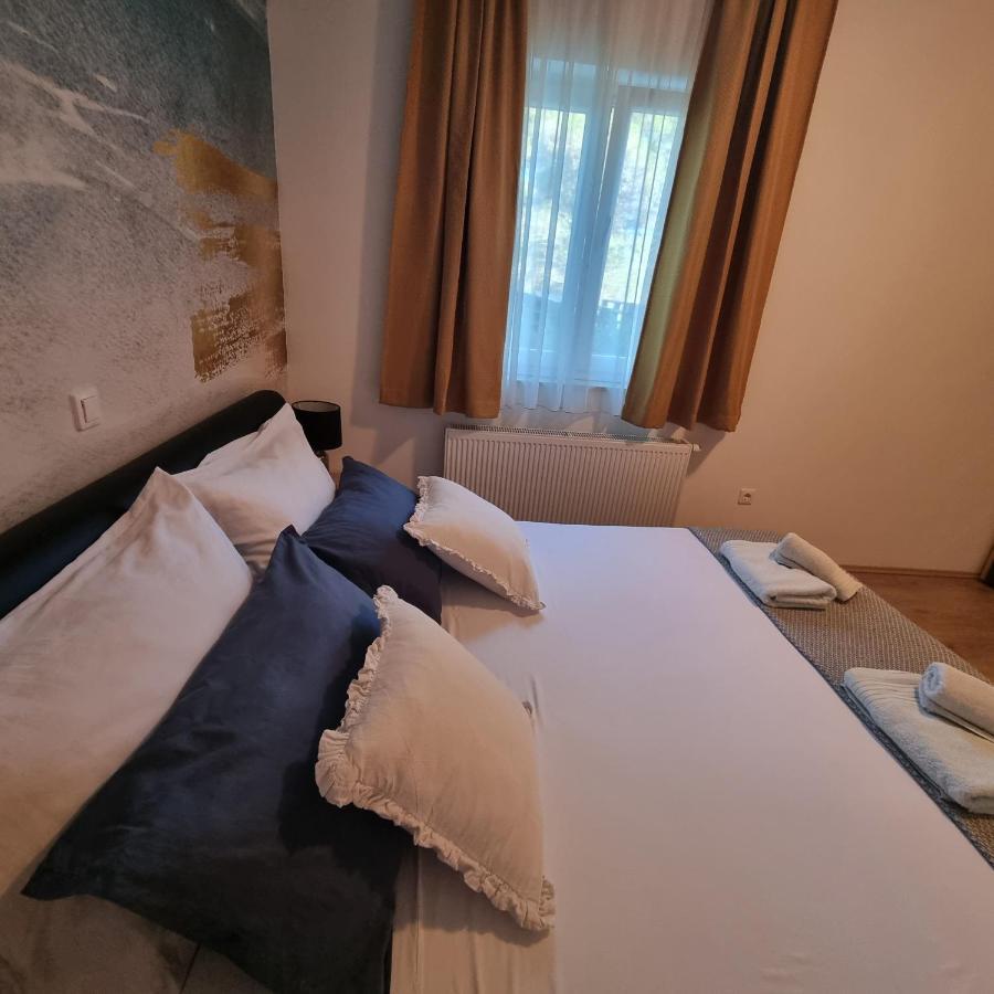 Apartments Miocic Zadar Eksteriør billede